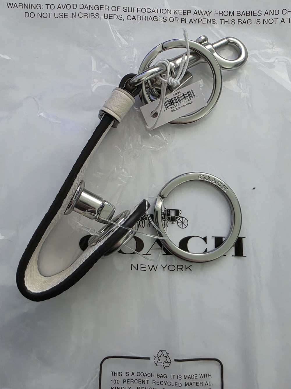 NWT Coach Trigger Snap Bag Charm / Keychain In Chalk Leather Silver Hardware - Picture 8 of 11